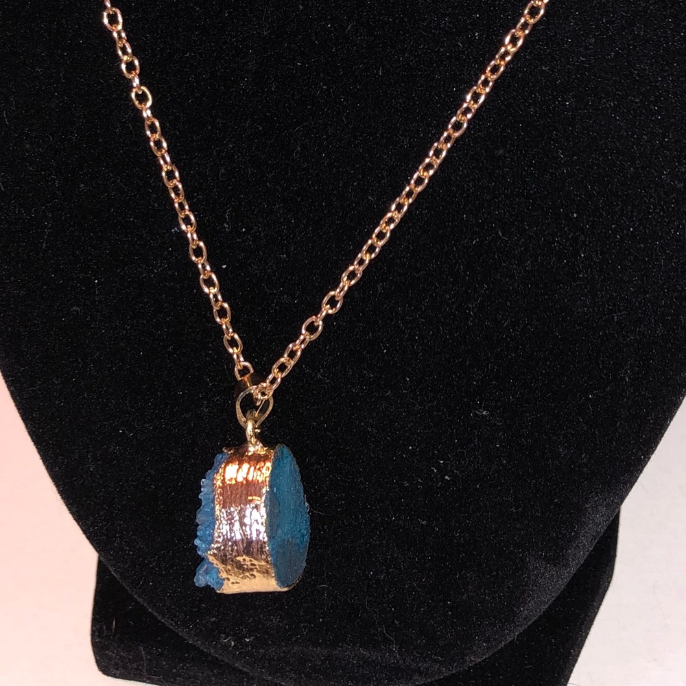 Natural Crystal Quartz Healing Chakra Necklace NWT - Picture 3 of 7